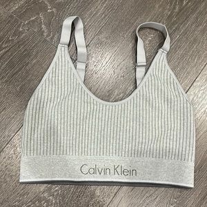 Calvin Klein sports bra size M